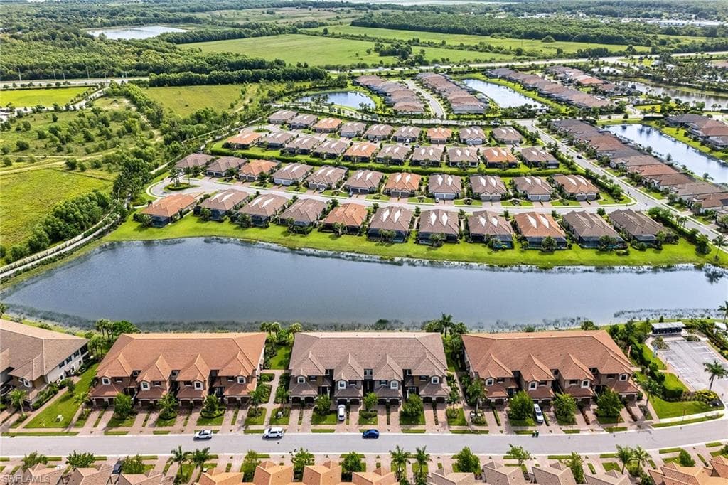 15252 Zeno Way 101, Naples, FL 34114-41