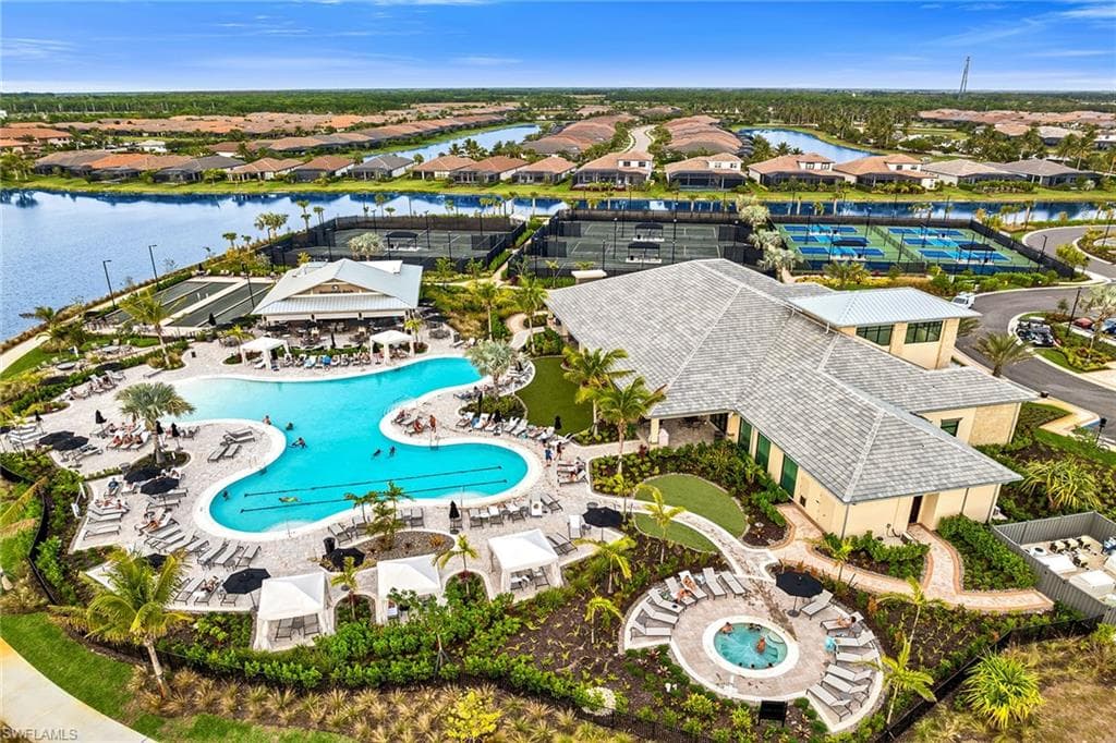 15252 Zeno Way 101, Naples, FL 34114-49