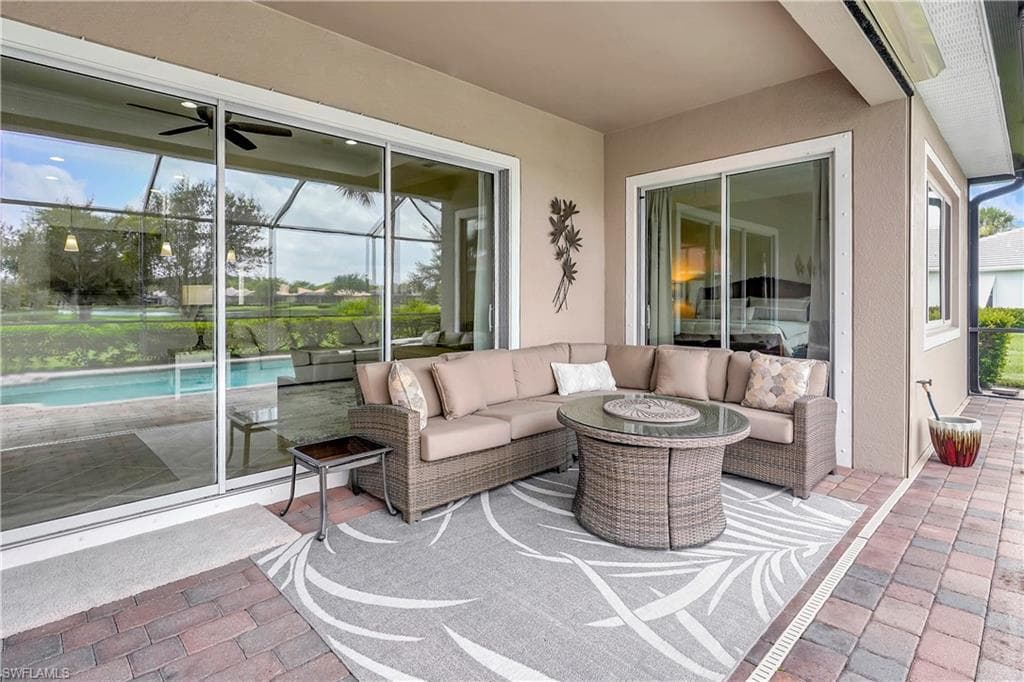 3850 Otter Bend Cir, Fort Myers, FL 33905-42