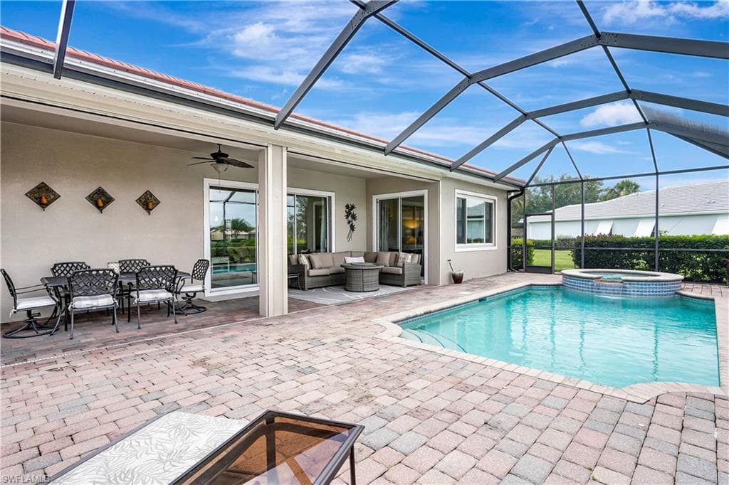 3850 Otter Bend Cir, Fort Myers, FL 33905-47