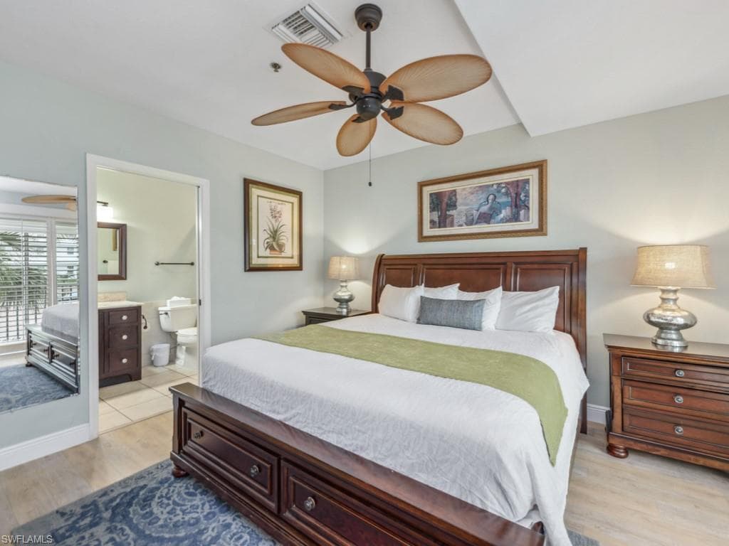 160 Palm St 202, Marco Island, FL 34145-11