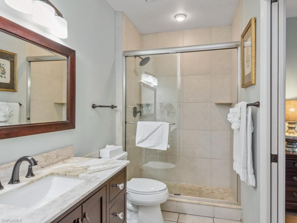 160 Palm St 202, Marco Island, FL 34145-15