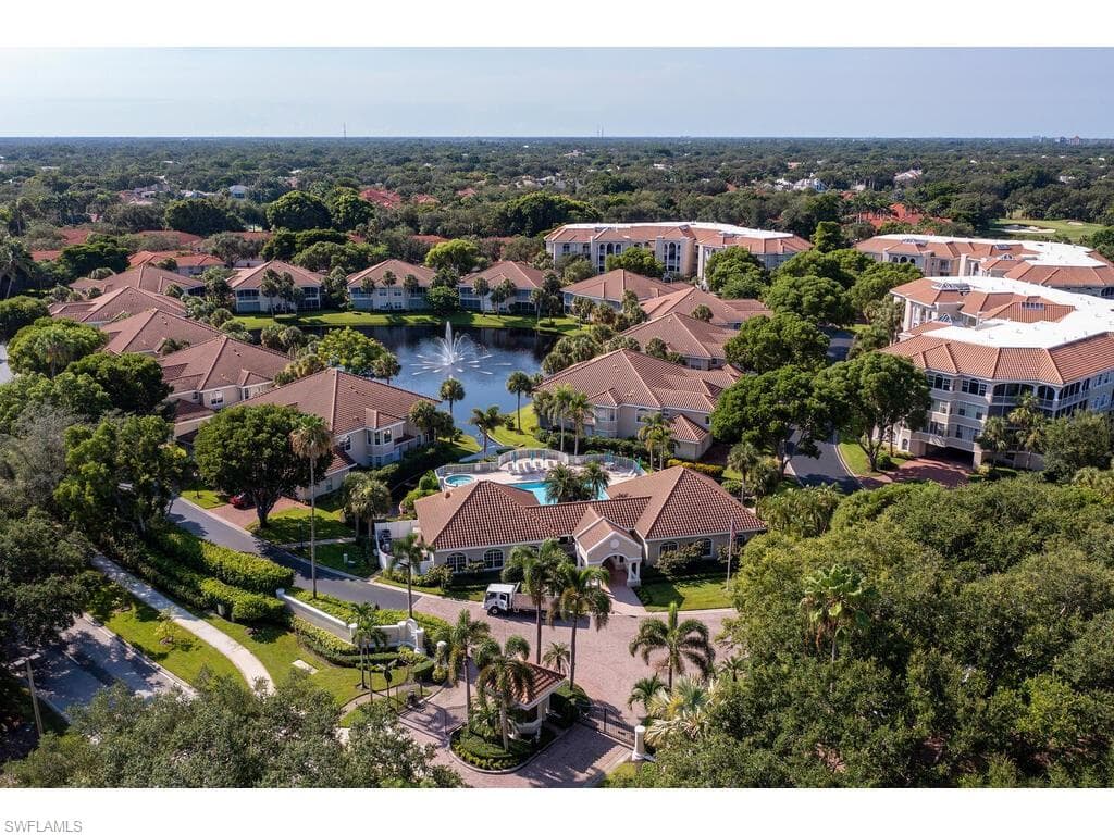 8440 Abbington Cir D22, Naples, FL 34108-18