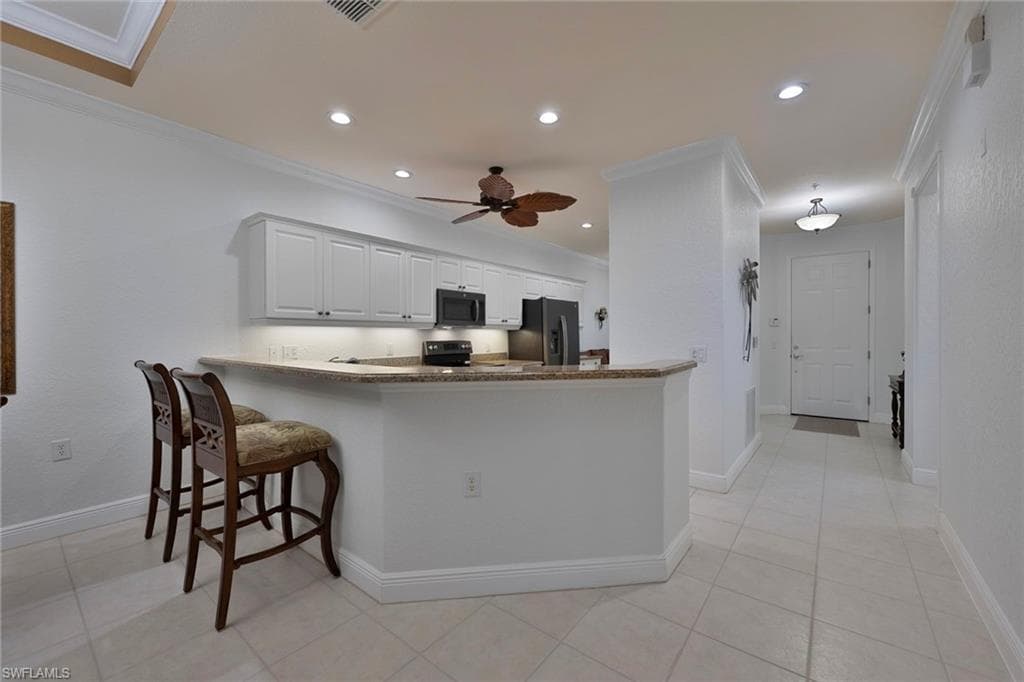 4844 Hampshire Ct 305, Naples, FL 34112-11