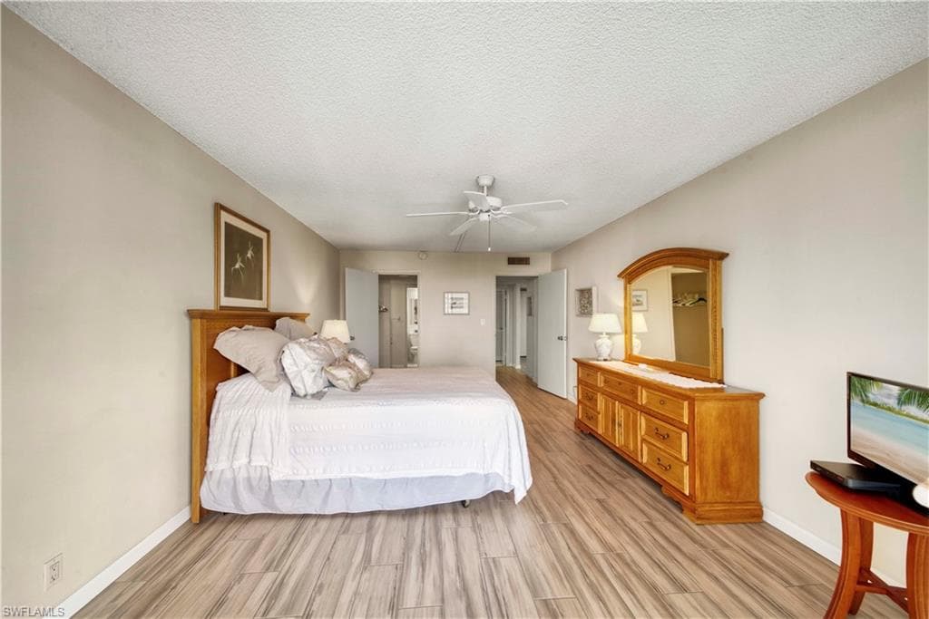 3 Bluebill Ave 808, Naples, FL 34108-20