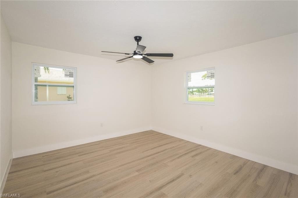 2180 Leisure Ln, Fort Myers, FL 33907-11