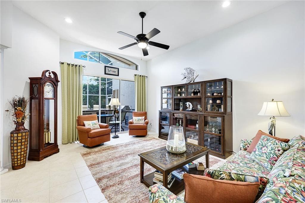20552 Foxworth Cir, Estero, FL 33928-17