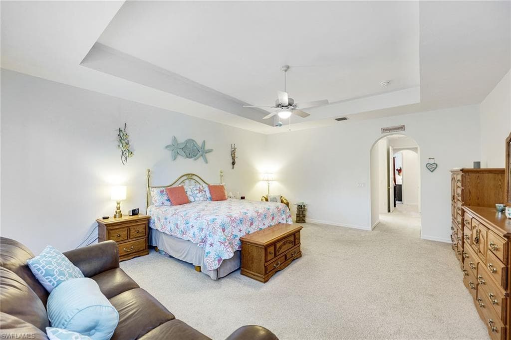 20552 Foxworth Cir, Estero, FL 33928-18