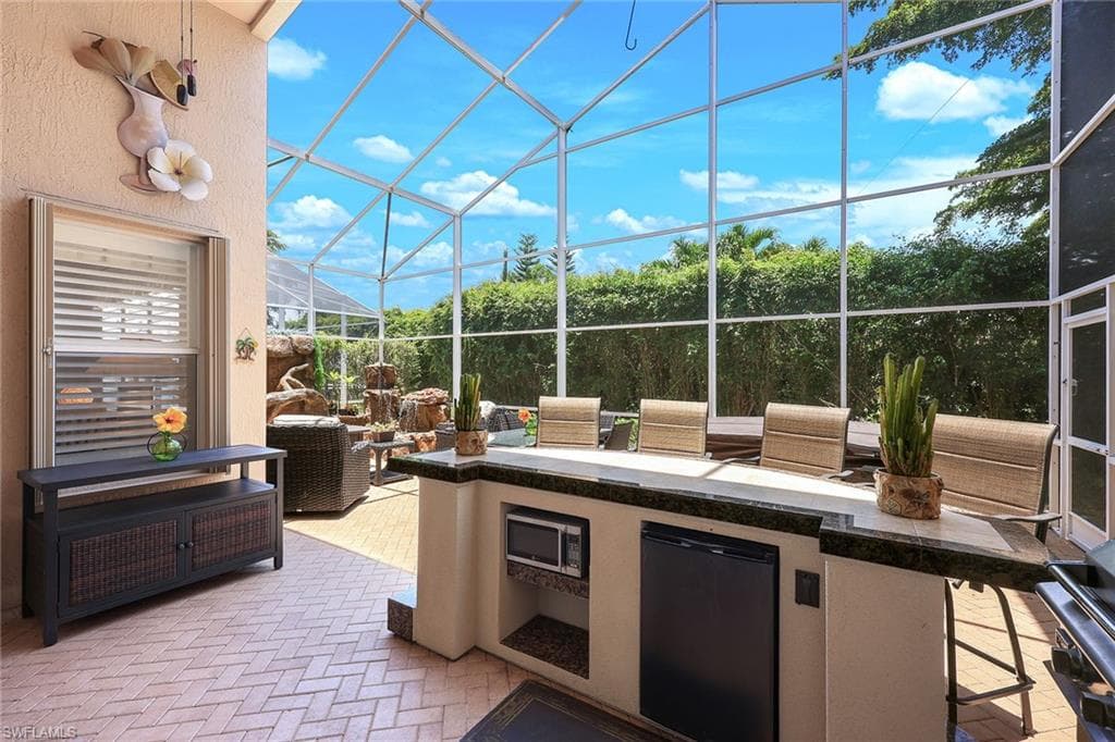 20552 Foxworth Cir, Estero, FL 33928-23