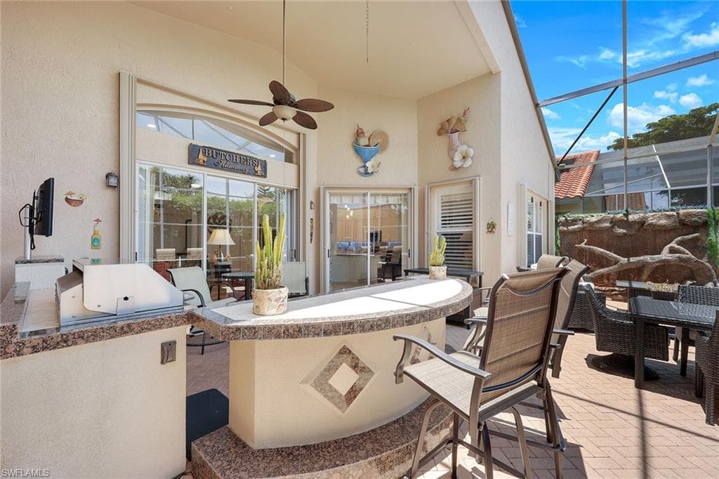 20552 Foxworth Cir, Estero, FL 33928-27