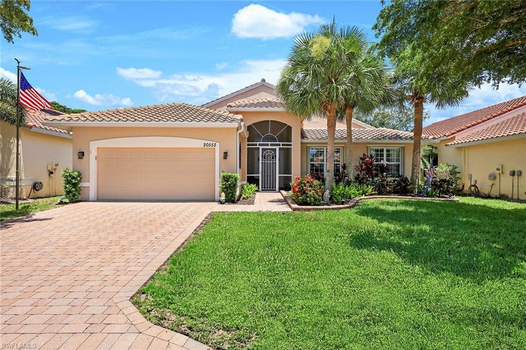 20552 Foxworth Cir, Estero, FL 33928-29