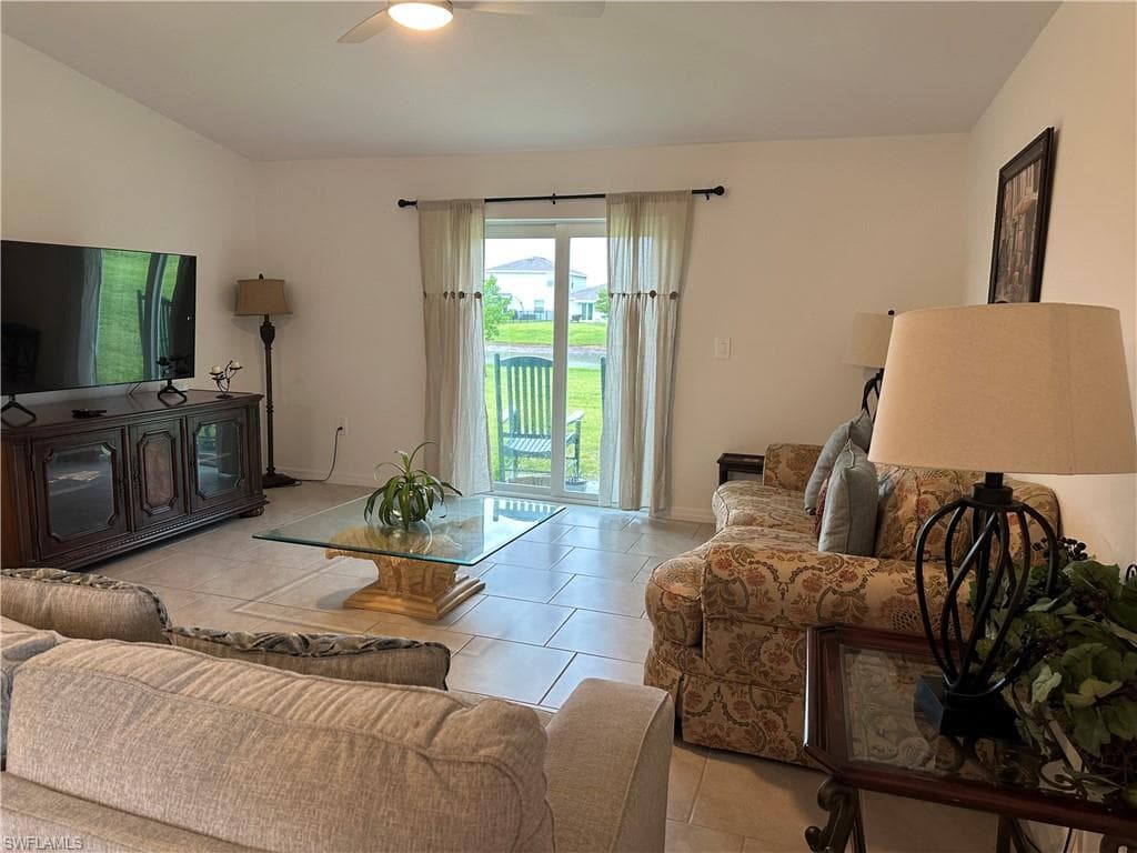 12191 Amber Waves Rd, Lehigh Acres, Fl 33974-12