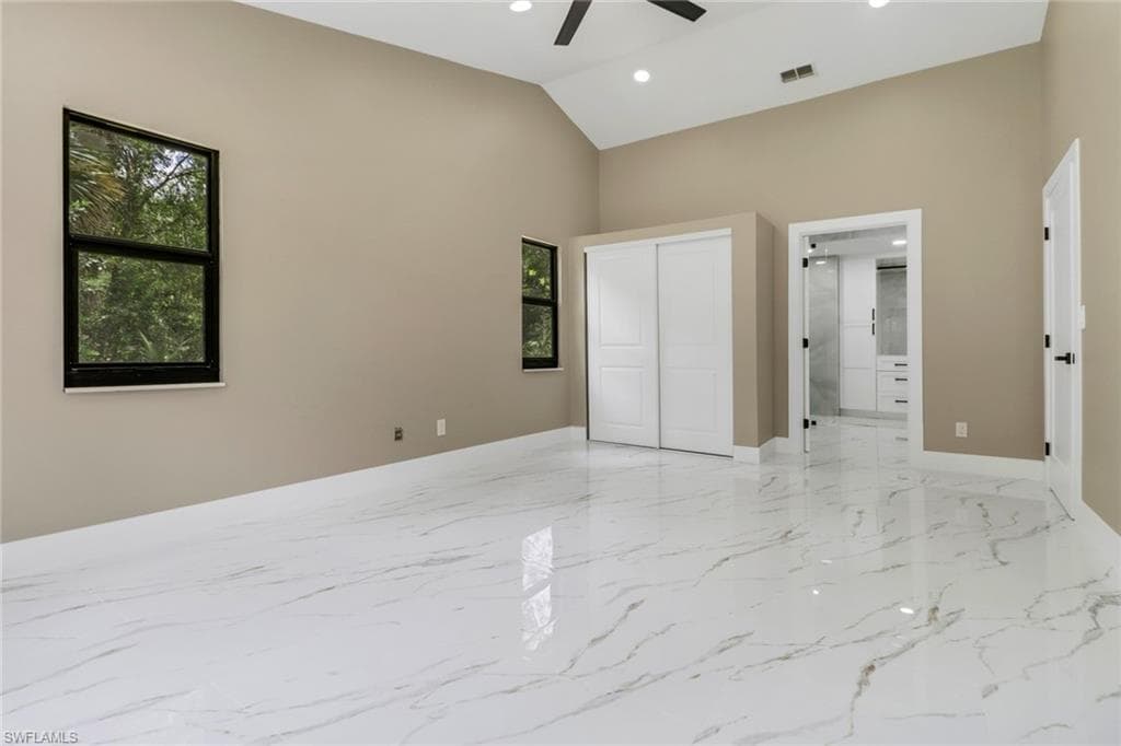 431 1st St NW, Naples, FL 34120-11