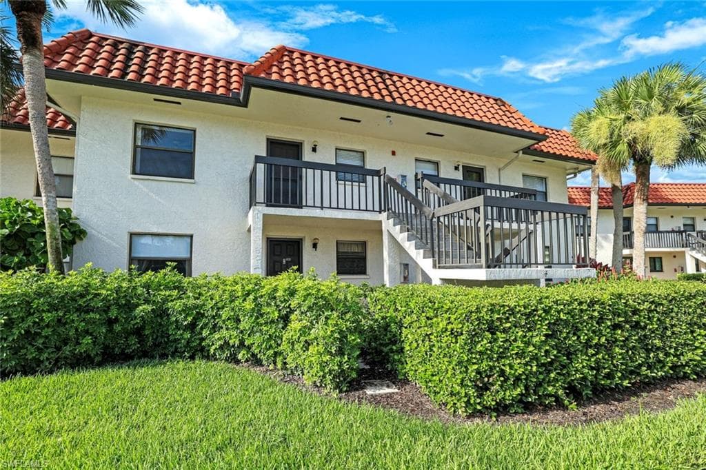4358 27th Ct SW 205, Naples, FL 34116-16