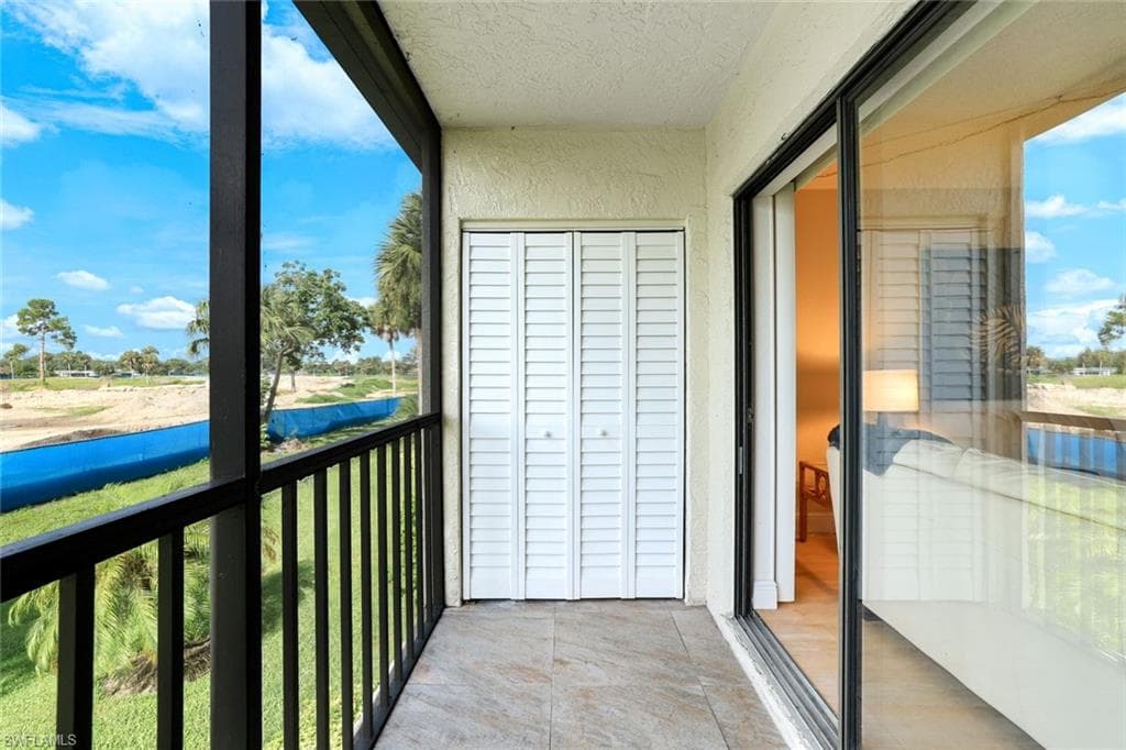 4358 27th Ct SW 205, Naples, FL 34116-18