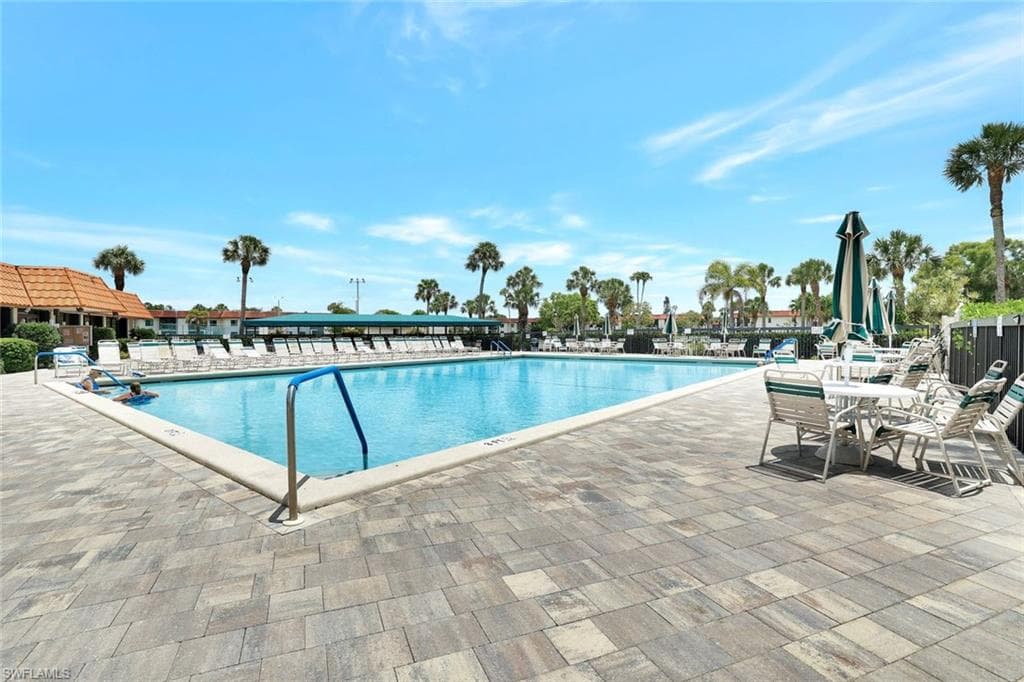 4358 27th Ct SW 205, Naples, FL 34116-22