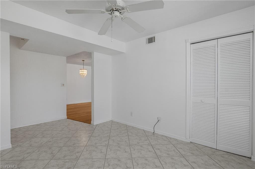 9650 Victoria Ln 201b, Naples, FL 34109-15