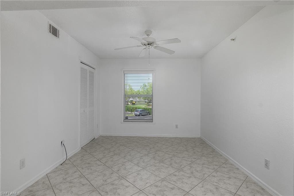 9650 Victoria Ln 201b, Naples, FL 34109-16