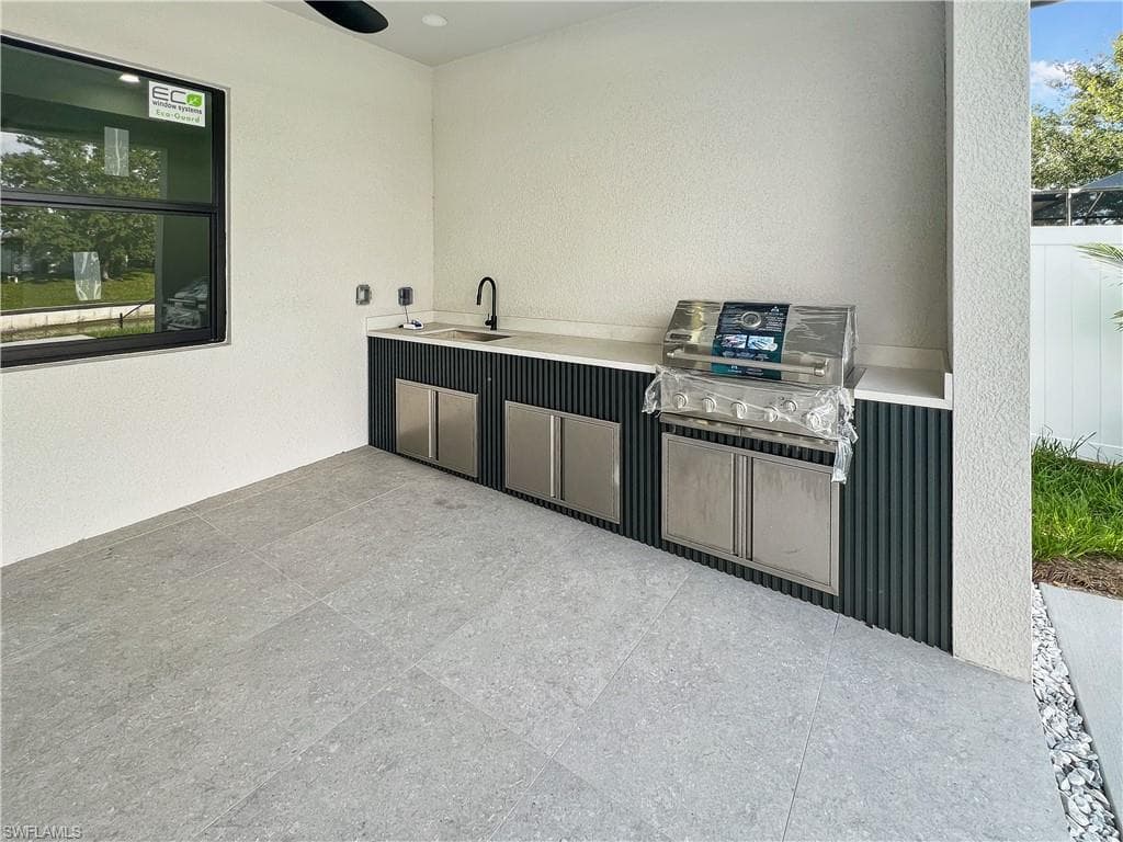9 14th Ave, Cape Coral, FL 33991-31