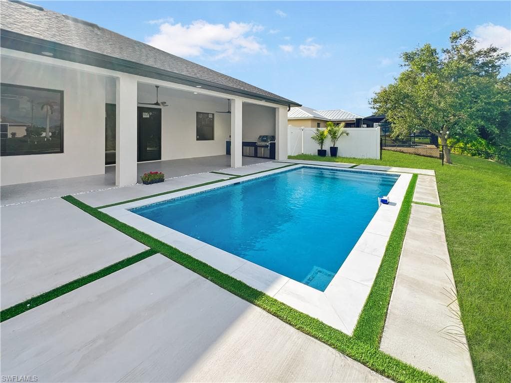 9 14th Ave, Cape Coral, FL 33991-34