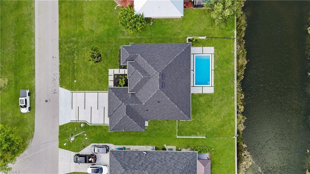 9 14th Ave, Cape Coral, FL 33991-37