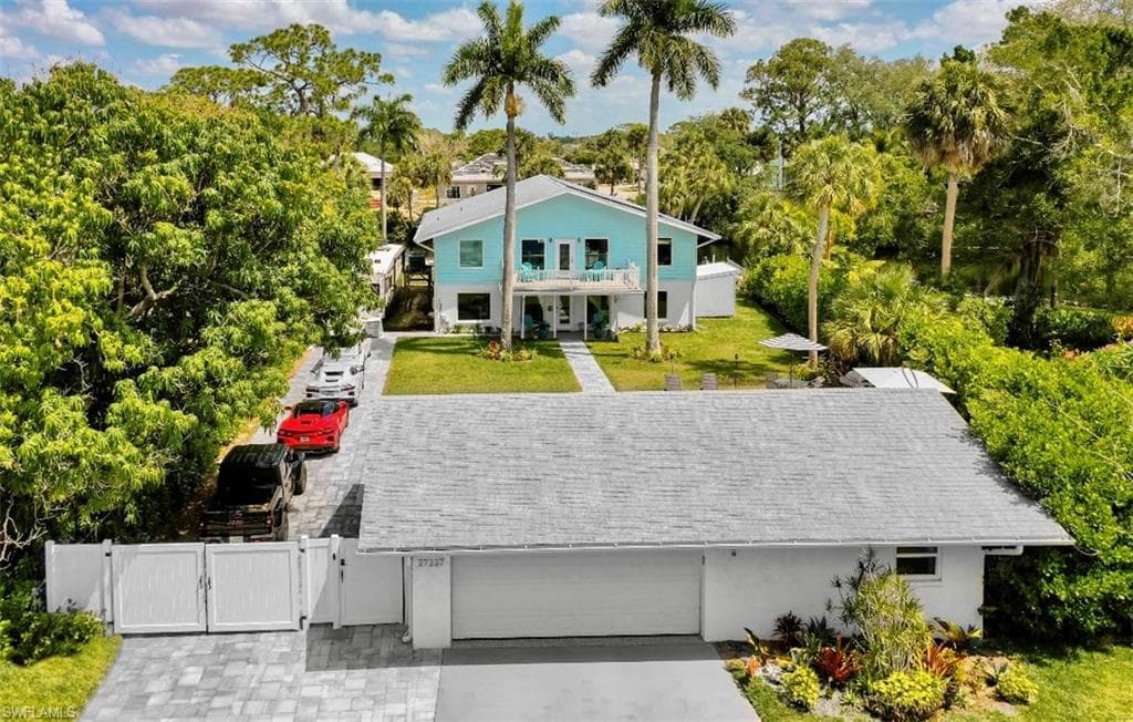 27237 Rio Vista Circle, Bonita Springs, FL 34135-10