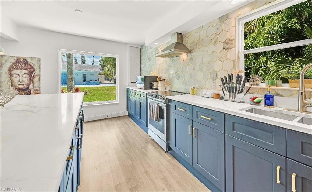27237 Rio Vista Circle, Bonita Springs, FL 34135-16