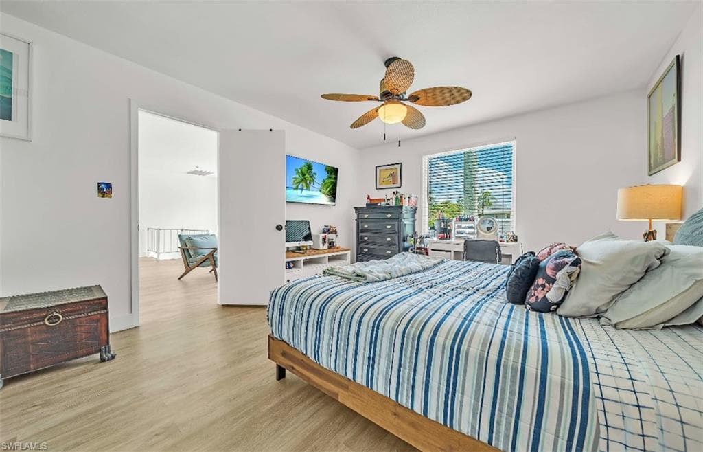 27237 Rio Vista Circle, Bonita Springs, FL 34135-44