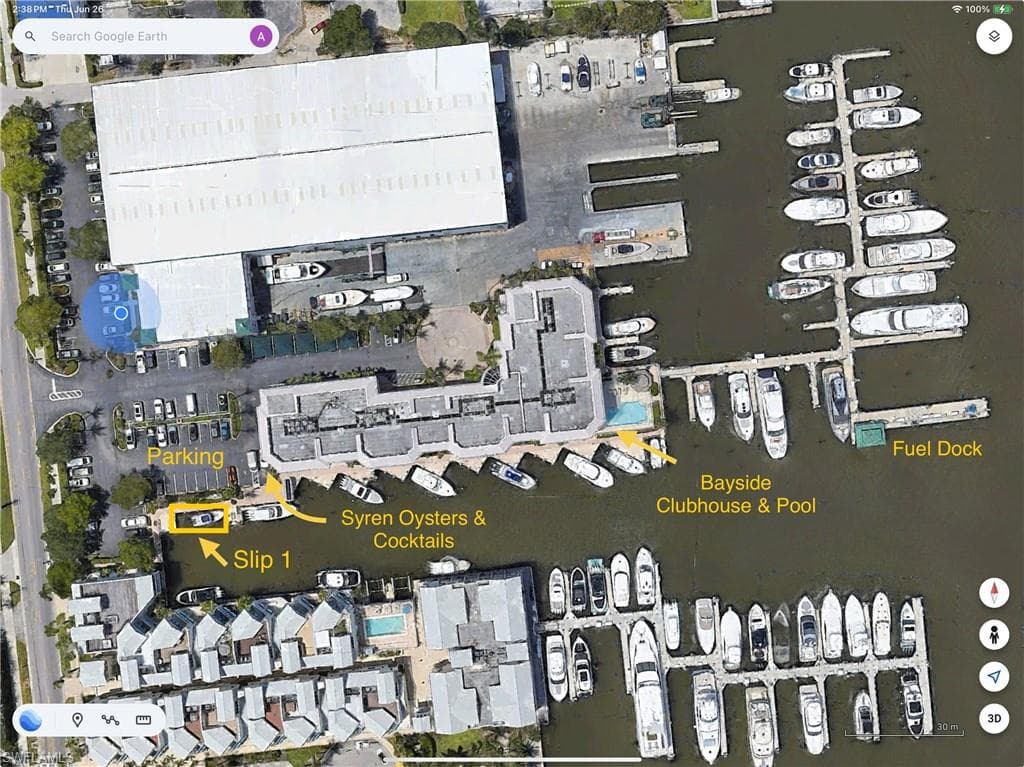 909 10th St S, Naples, FL 34102-2