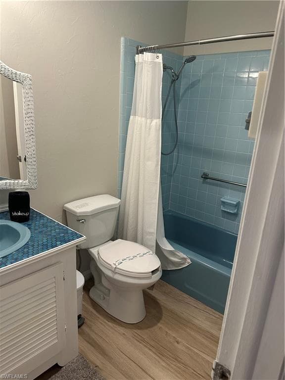 120 Bay Mar Dr, Fort Myers Beach, FL 33931-22