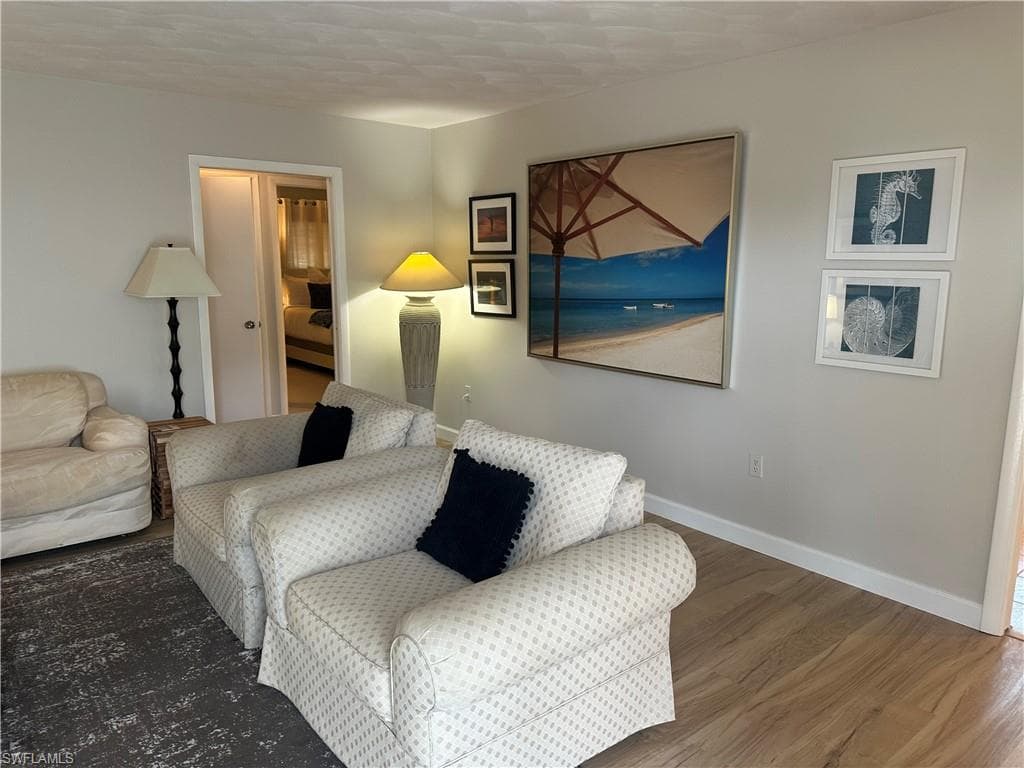 120 Bay Mar Dr, Fort Myers Beach, FL 33931-7