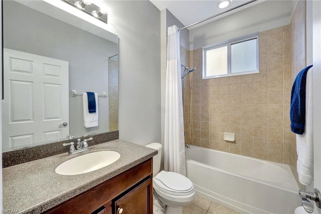 1574 Double Eagle Trl, Naples, FL 34120-22