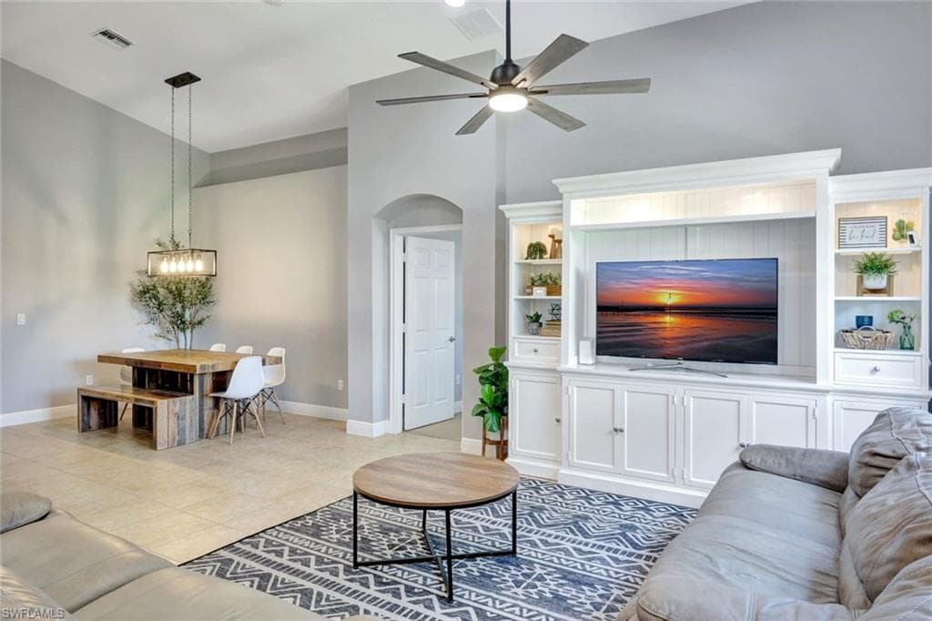 1574 Double Eagle Trl, Naples, FL 34120-5