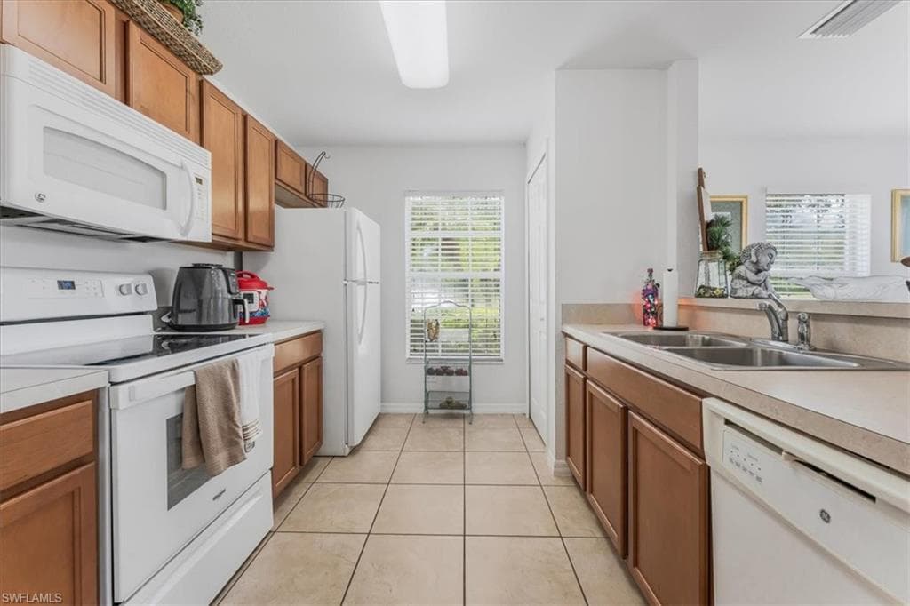 9101 Gervais Cir 1702, Naples, FL 34120-12