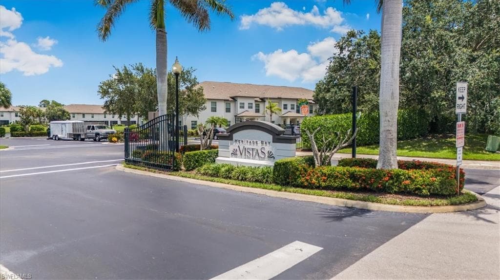 9101 Gervais Cir 1702, Naples, FL 34120-28