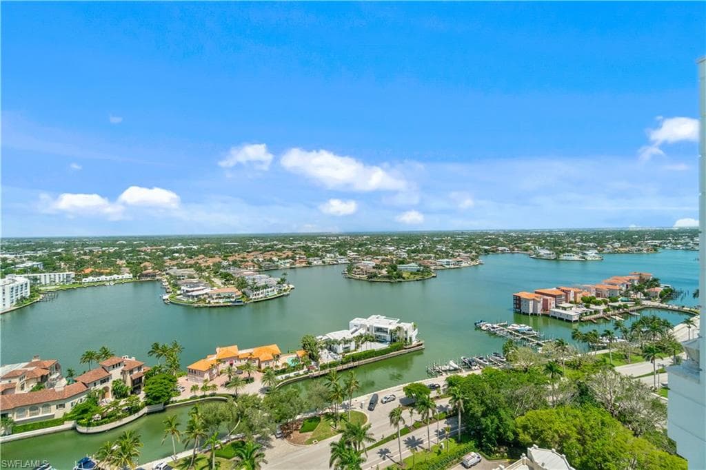 4021 Gulf Shore Blvd N 14, Naples, FL 34103-40