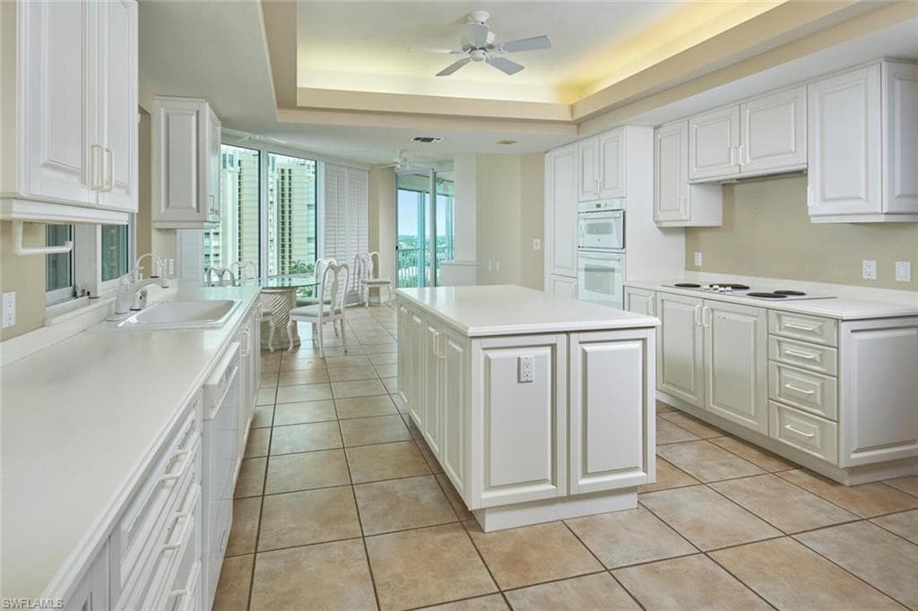 3991 Gulf Shore Blvd N 904, Naples, FL 34103-10