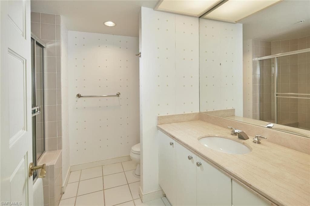 3991 Gulf Shore Blvd N 904, Naples, FL 34103-21