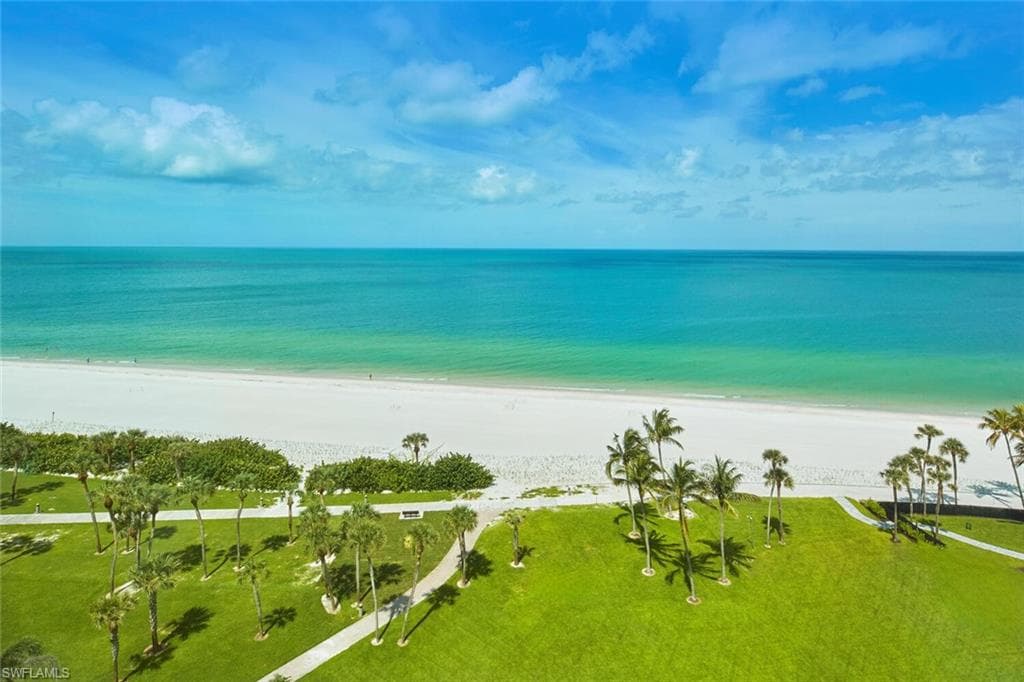 3991 Gulf Shore Blvd N 904, Naples, FL 34103-29