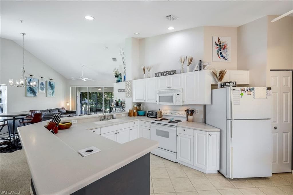 5040 Cedar Springs Dr 201, Naples, FL 34110-12