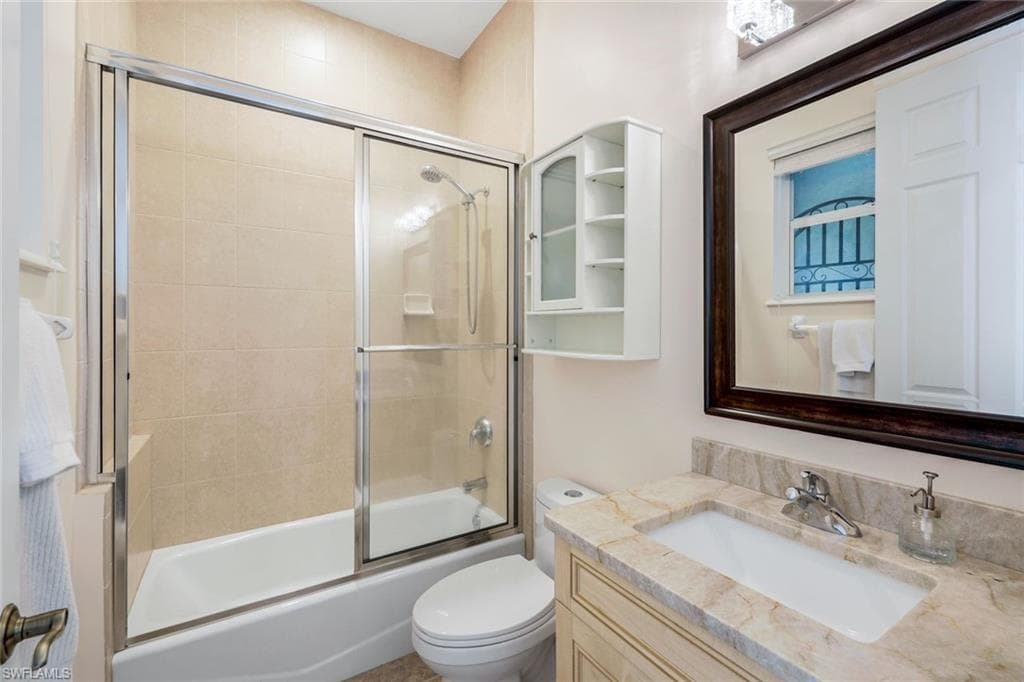 4333 Mistlethrush Ln, Naples, FL 34119-20