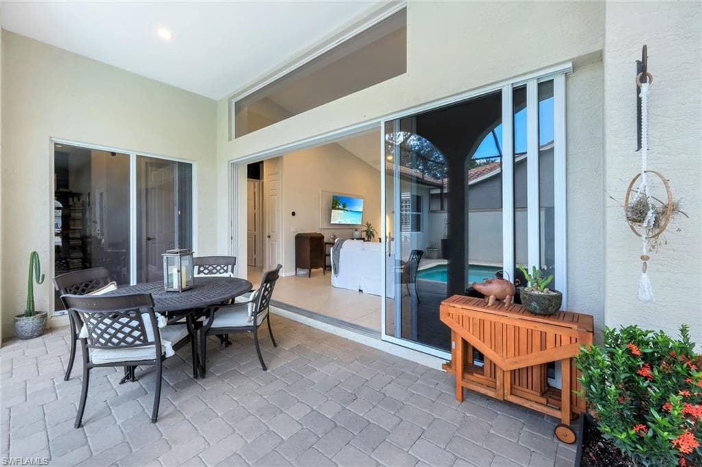 4333 Mistlethrush Ln, Naples, FL 34119-26