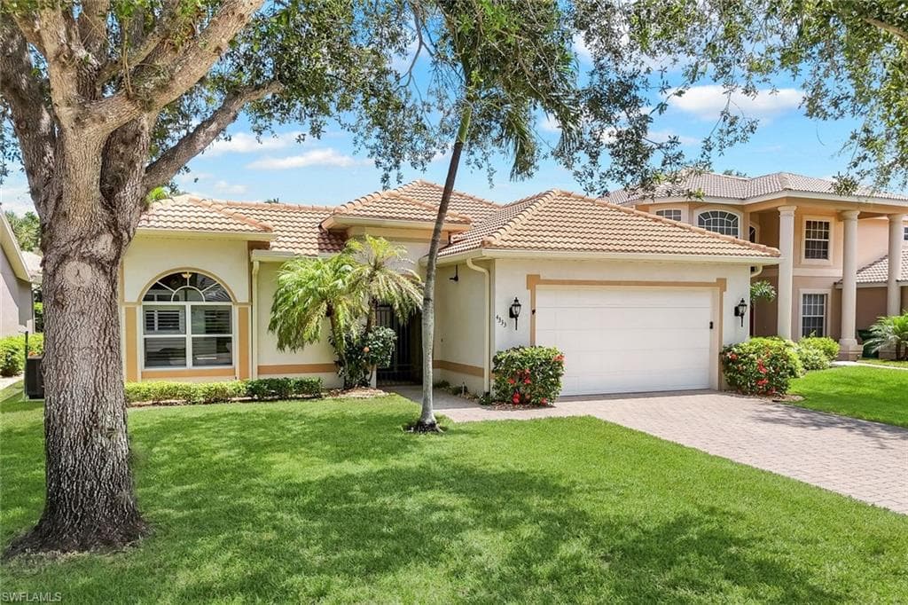 4333 Mistlethrush Ln, Naples, FL 34119-3
