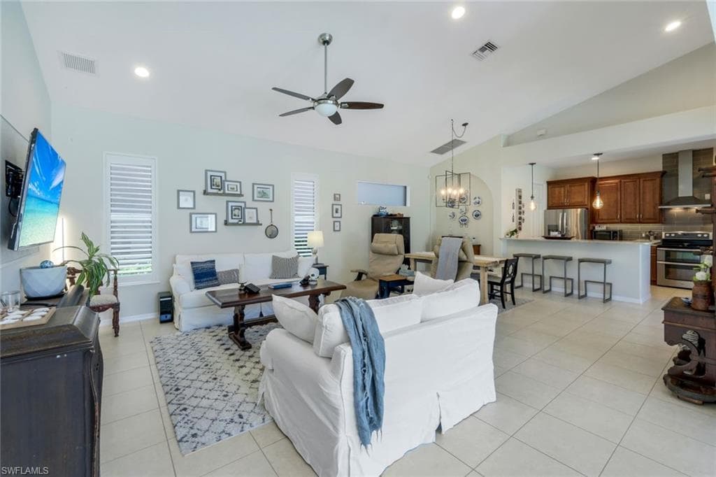 4333 Mistlethrush Ln, Naples, FL 34119-8