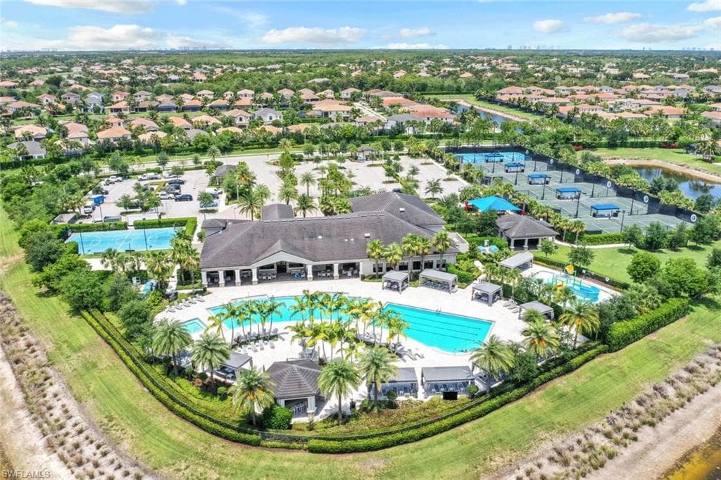 4406 Caldera Cir, Naples, FL 34119-29