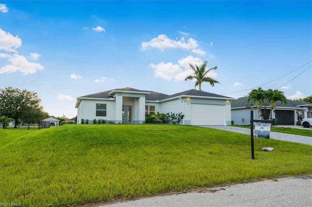128 26th Pl, Cape Coral, FL 33993-40