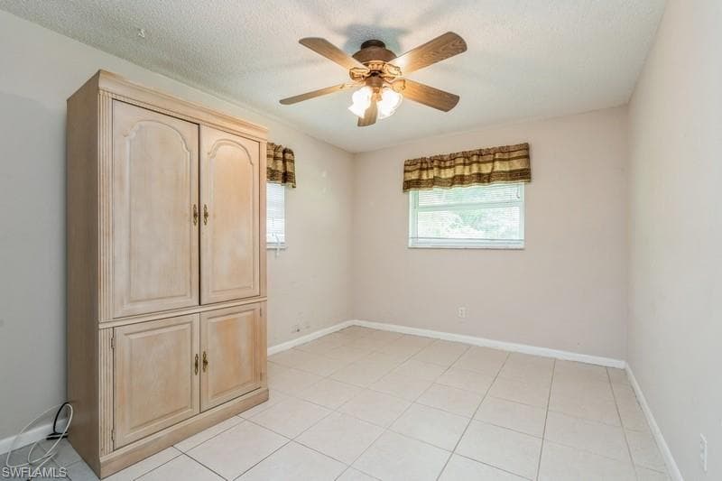 8091 San Carlos Blvd, Fort Myers, FL 33967-17