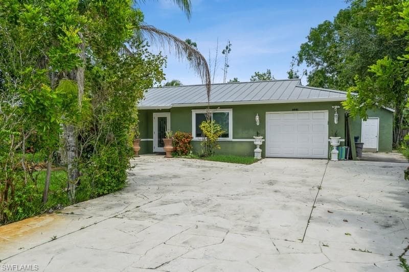 8091 San Carlos Blvd, Fort Myers, FL 33967-1