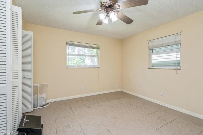 8091 San Carlos Blvd, Fort Myers, FL 33967-21