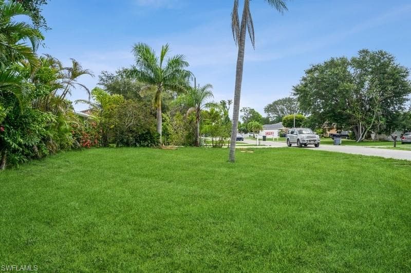 8091 San Carlos Blvd, Fort Myers, FL 33967-40